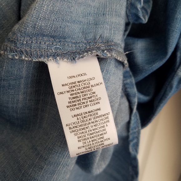 Beachlunchlounge Women's Large Button Front Chambray Shirt - Picture 6 of 7